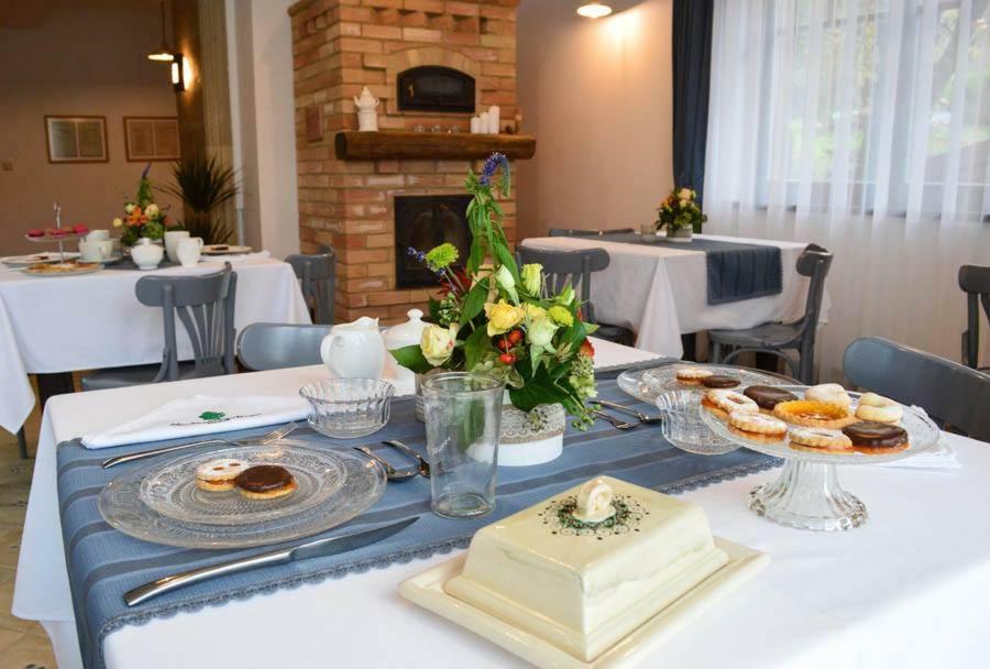 Somhegyi Oereg Harsfak Major Vendeghaz Bed & Breakfast Bakonybél Eksteriør bilde